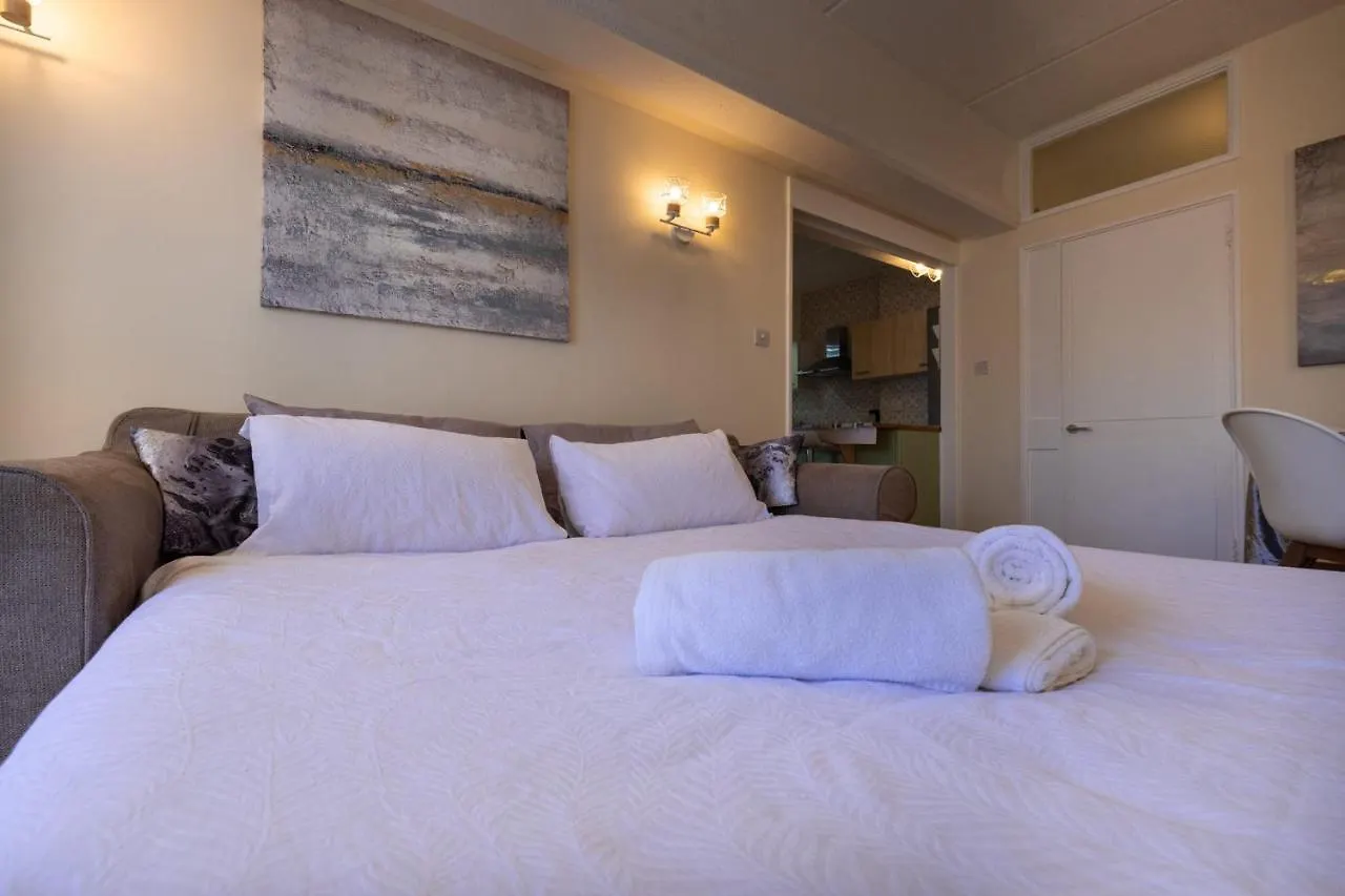 Apartment Ocean Heights Suite-Hosted By Sweetstay Gibraltar Gibraltar
